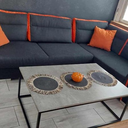 Ekskluzywny Apartament W Centrum Z Klimatyzacja I Balkonem Lubiń エクステリア 写真