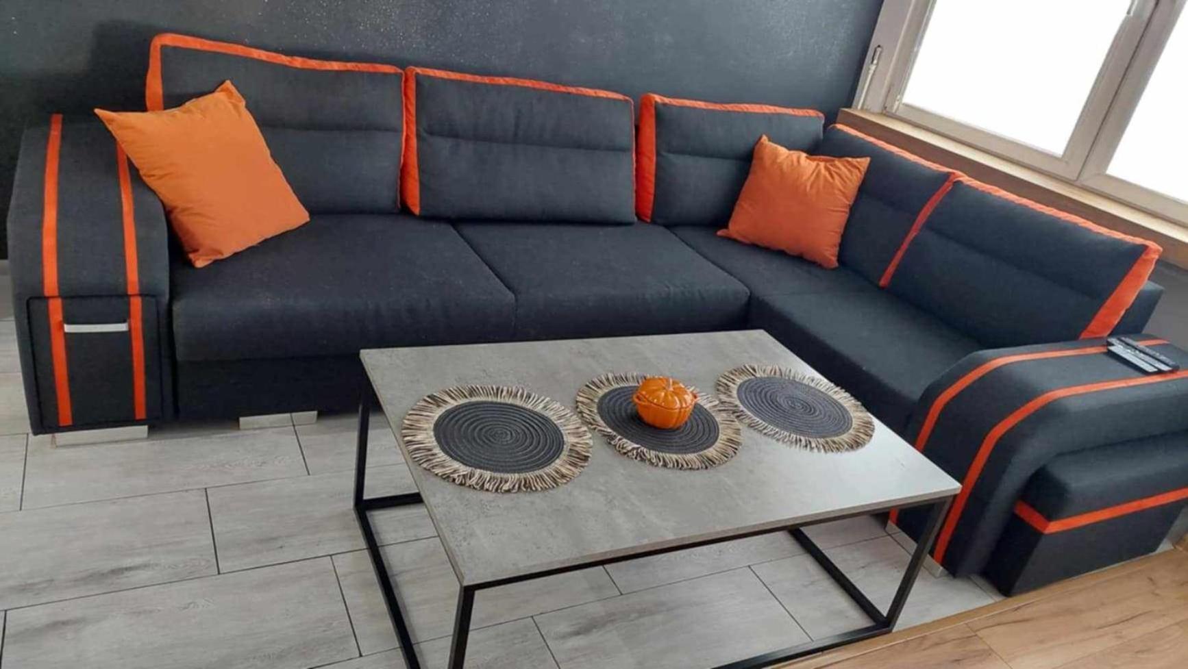 Ekskluzywny Apartament W Centrum Z Klimatyzacja I Balkonem Lubiń エクステリア 写真